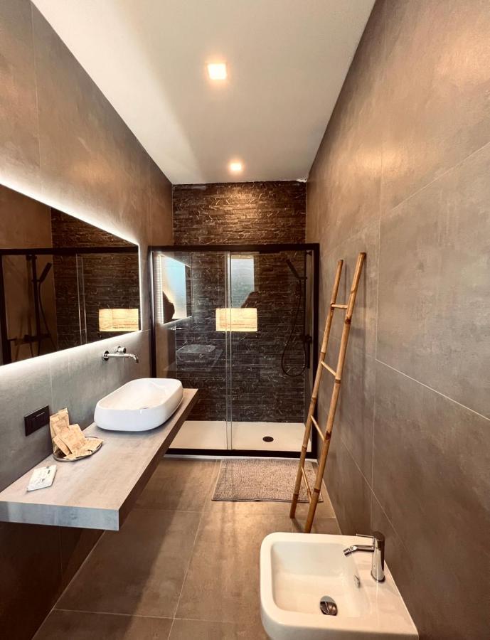 Ferienwohnung La Tana Del Ludo Baveno Exterior foto