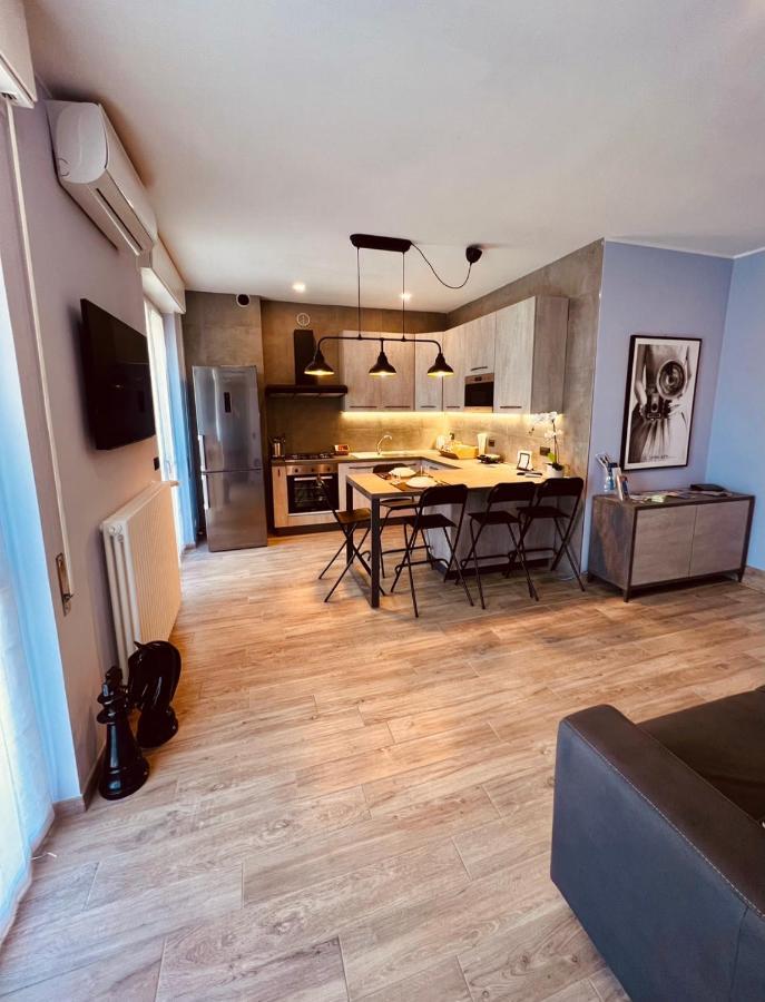 Ferienwohnung La Tana Del Ludo Baveno Exterior foto