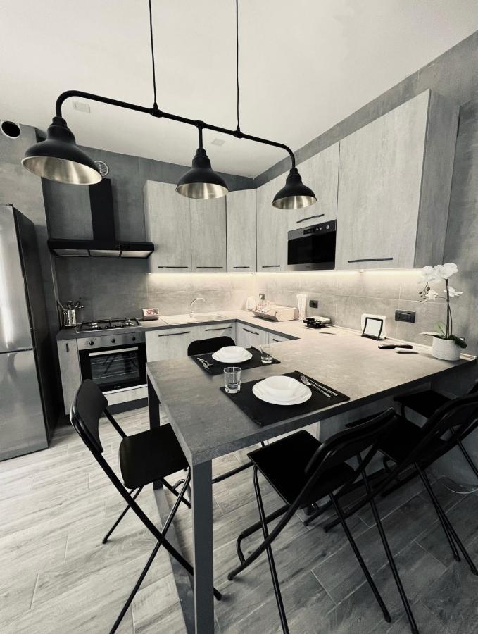 Ferienwohnung La Tana Del Ludo Baveno Exterior foto