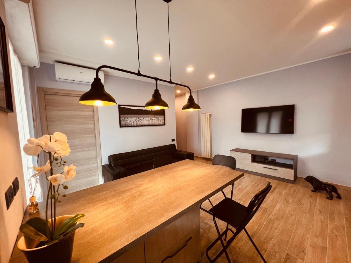 Ferienwohnung La Tana Del Ludo Baveno Exterior foto